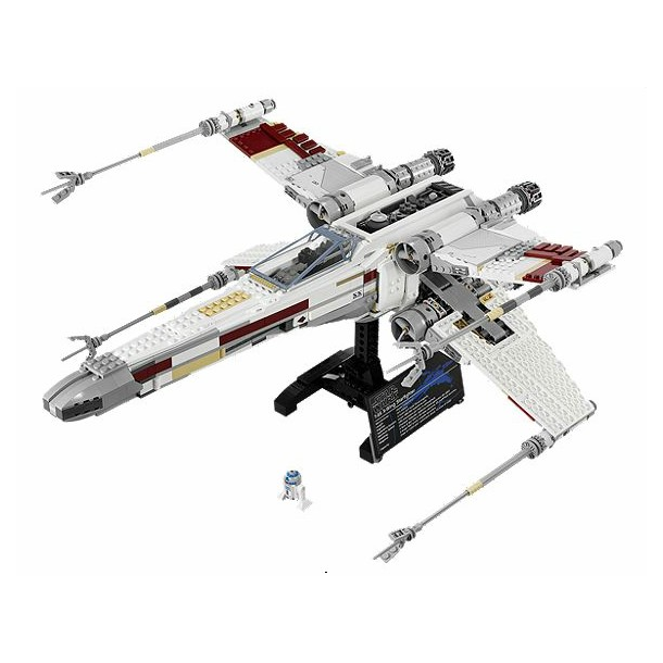 10240 - Red Fine X-wing Starfighter - UCS