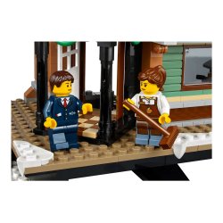 LEGO Creator Expert - Vinterlandsbyens station (10259)