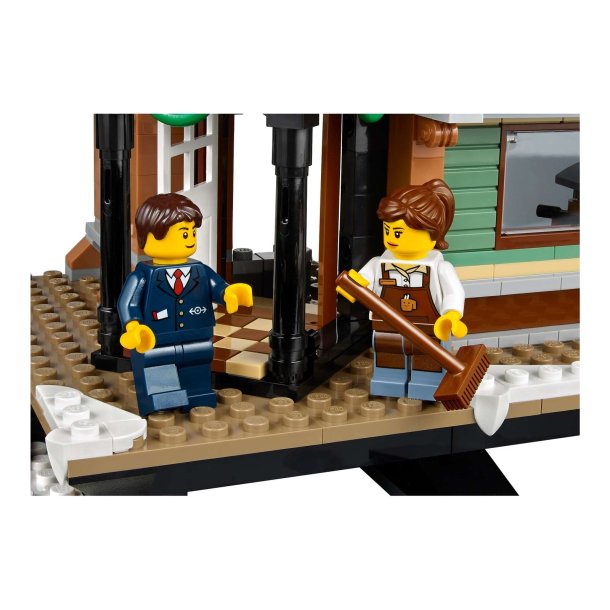 LEGO Creator Expert - Vinterlandsbyens station (10259)