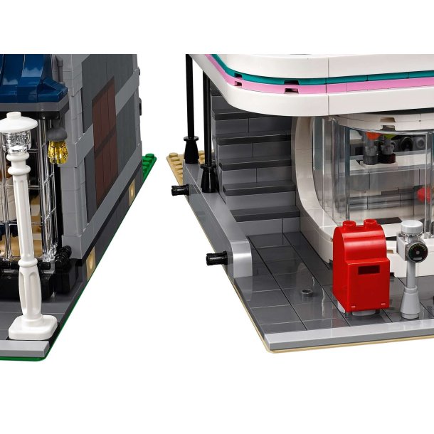 LEGO Creator Expert - Midtbyens Caf� (10260)
