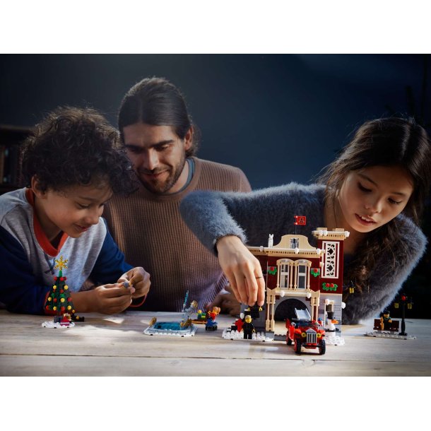 LEGO Creator Expert - Vinterlandsbyens brandstation (10263)