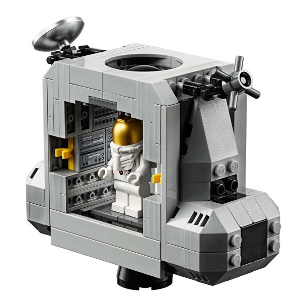 LEGO Creator Expert - NASA Apollo 11-m�nelandingsfart�j (10266)