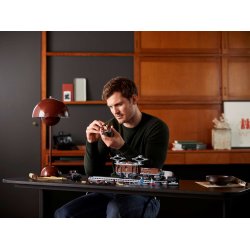 LEGO Creator Expert - Krokodillelokomotiv (10277)