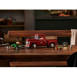 LEGO Icons - Pickup Truck (10290)