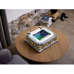 LEGO Creator Expert - Real Madrid &ndash; Santiago Bernab�u stadion (10299)