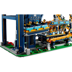 LEGO Icons - Rutsjebane med loop (10303)