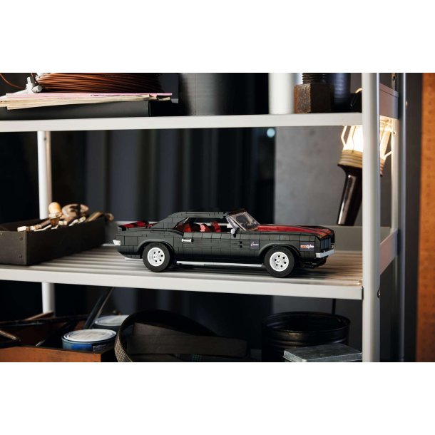 LEGO Icons - Chevrolet Camaro Z28 (10304)