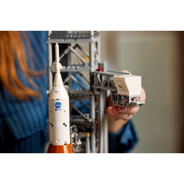 LEGO Icons - NASA Artemis-affyringssystem (10341)
