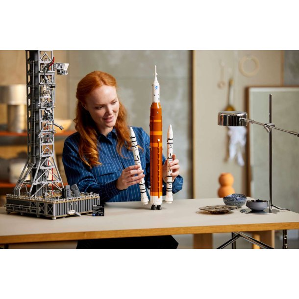 LEGO Icons - NASA Artemis-affyringssystem (10341)