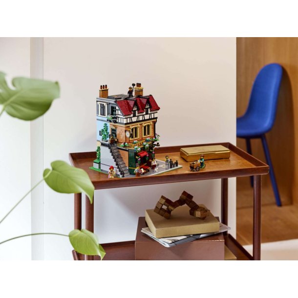 LEGO Icons - Hj�rnebygning i Tudorstil (10350)