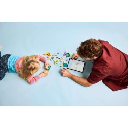 LEGO Bluey - Sjov p� legepladsen med Bluey og Chloe (11201)