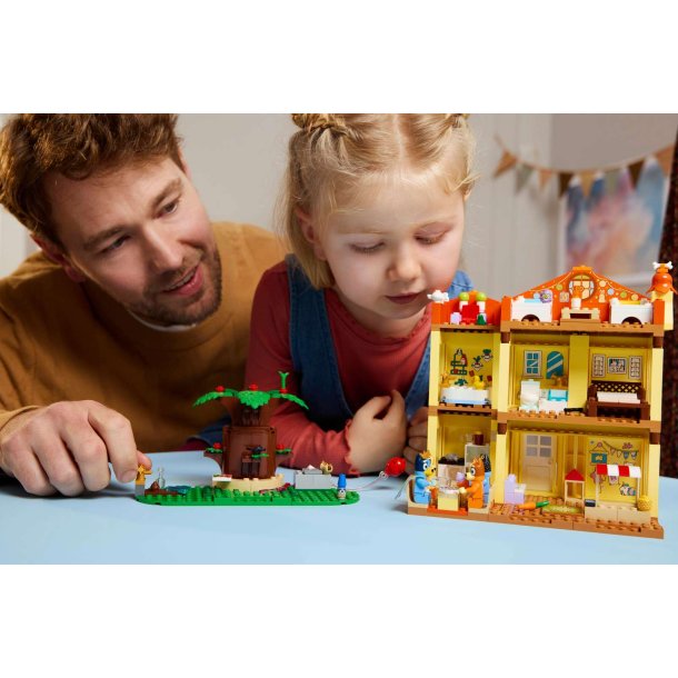 LEGO Bluey - Blueys families hus (11203)