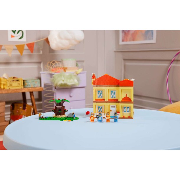 LEGO Bluey - Blueys families hus (11203)