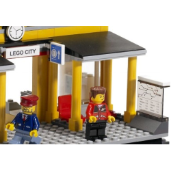 Train Station (7997)