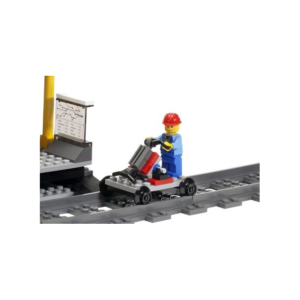 Train Station (7997)