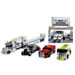 Racers - Brick Street Customs (8154)