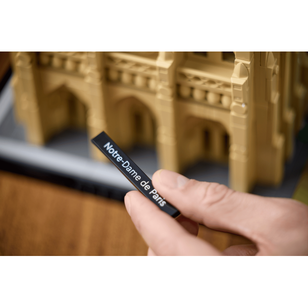 LEGO Architecture - Notre-Dame de Paris (21061)
