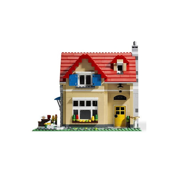Family Home (6754)