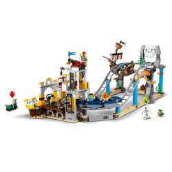 LEGO Creator 3-i-1 - Piratrutsjebane (31084)