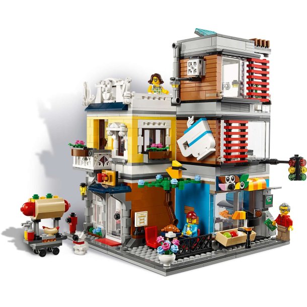 LEGO Creator 3-i-1 - Byhus med dyrehandel og caf� (31097)