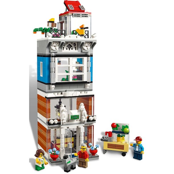 LEGO Creator 3-i-1 - Byhus med dyrehandel og caf� (31097)
