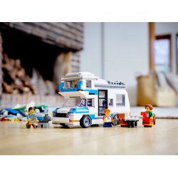 LEGO Creator 3-i-1 - Familieferie med campingvogn (31108)