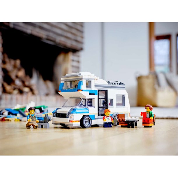 LEGO Creator 3-i-1 - Familieferie med campingvogn (31108)