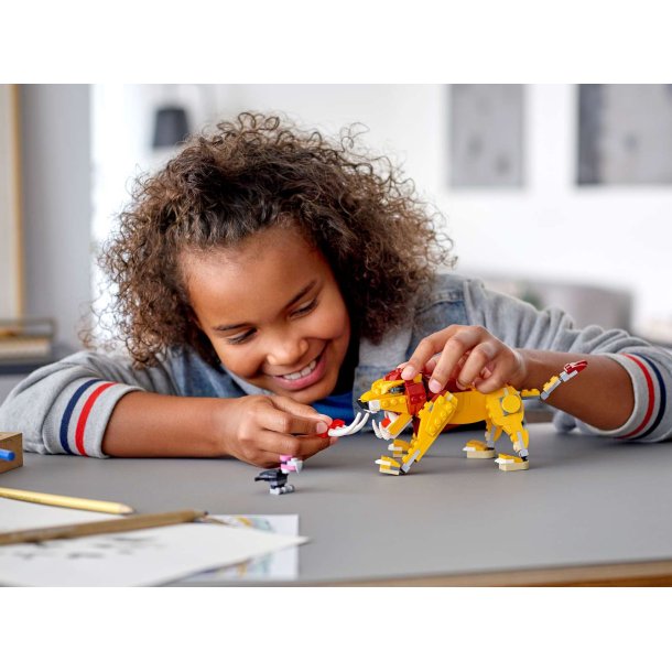 LEGO Creator 3-i-1 - Vild l�ve (31112)