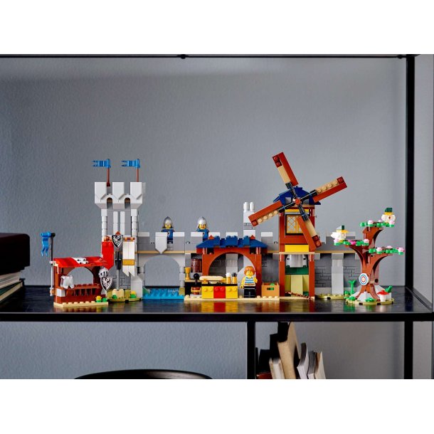 LEGO Creator 3-i-1 - Middelalderborg (31120)