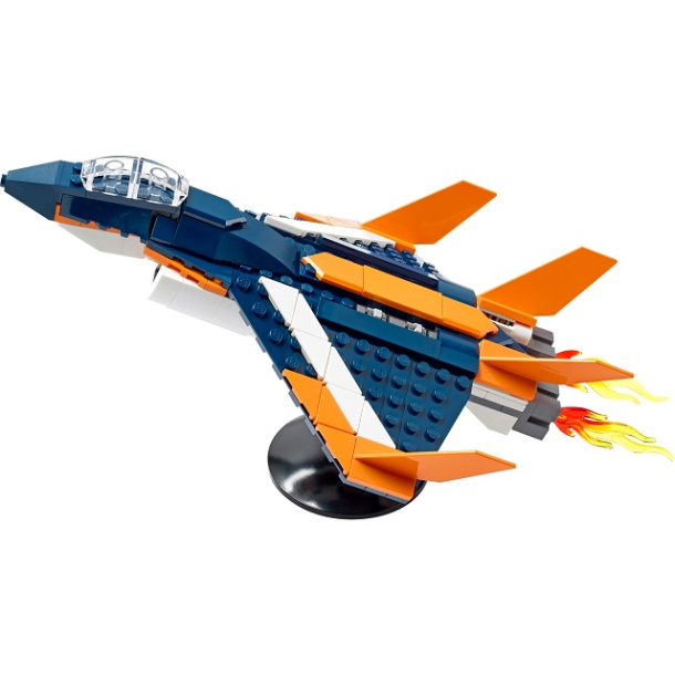 Supersonic-Jet (31126)