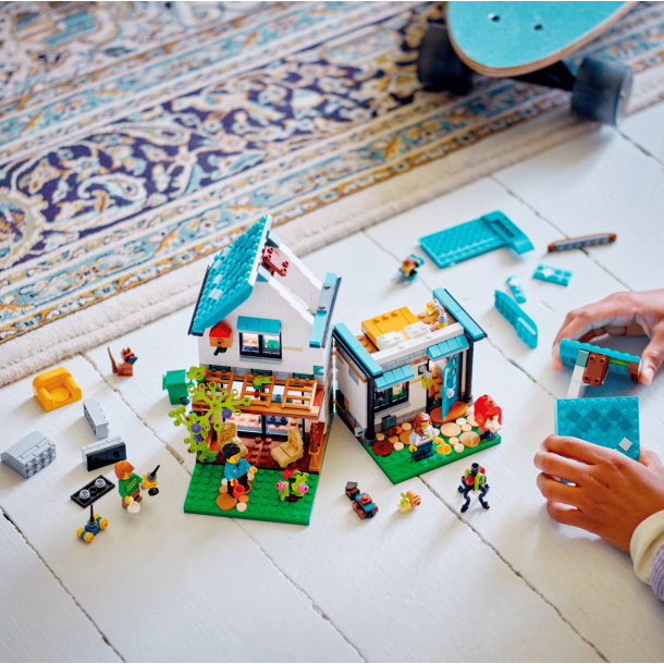 LEGO Creator 3-i-1 - Hyggeligt hus (31139)