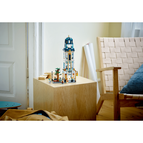 LEGO Creator 3-i-1 - Hovedgade (31141)