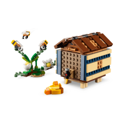LEGO Creator 3-i-1 - Fuglehus (31143)