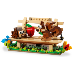 LEGO Creator 3-i-1 - Fuglehus (31143)