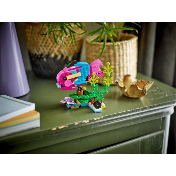 LEGO Creator 3-i-1 - Eksotisk pink papeg�je (31144)