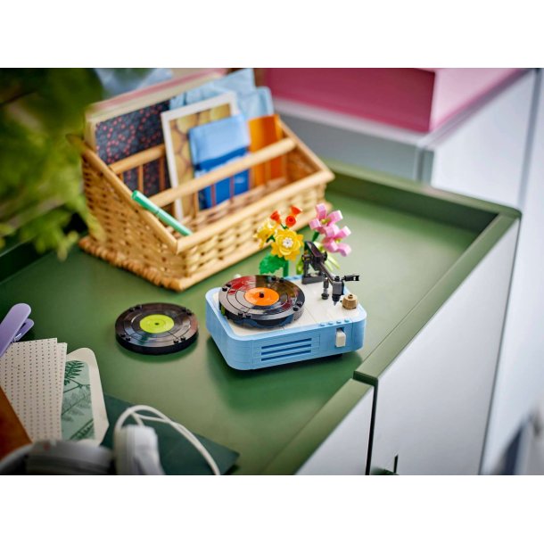 LEGO Creator 3-i-1 - Pladespiller med blomster (31172)