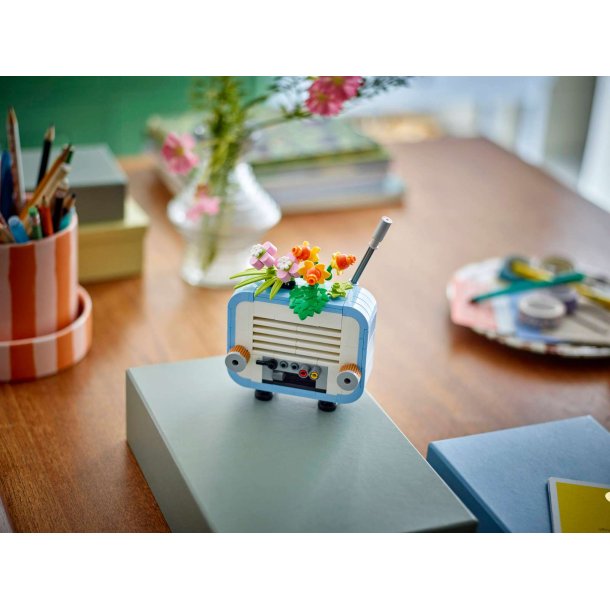 LEGO Creator 3-i-1 - Pladespiller med blomster (31172)