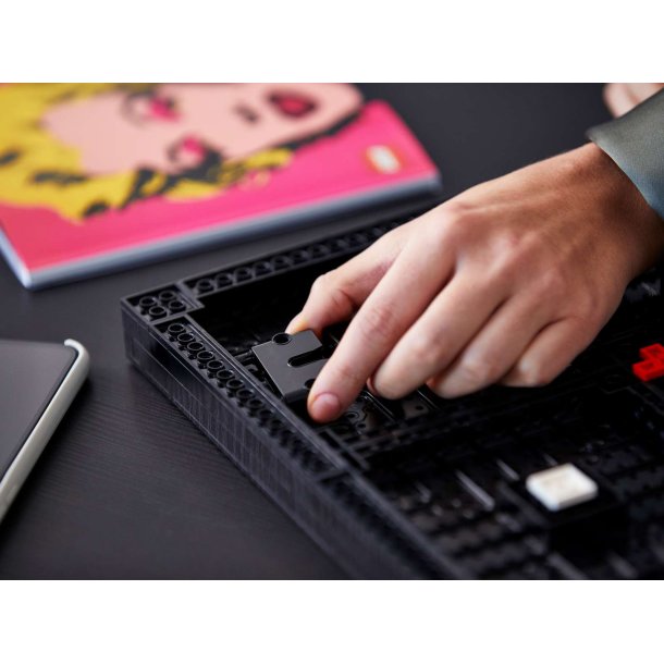 LEGO Art - Andy Warhol's Marilyn Monroe (31197)