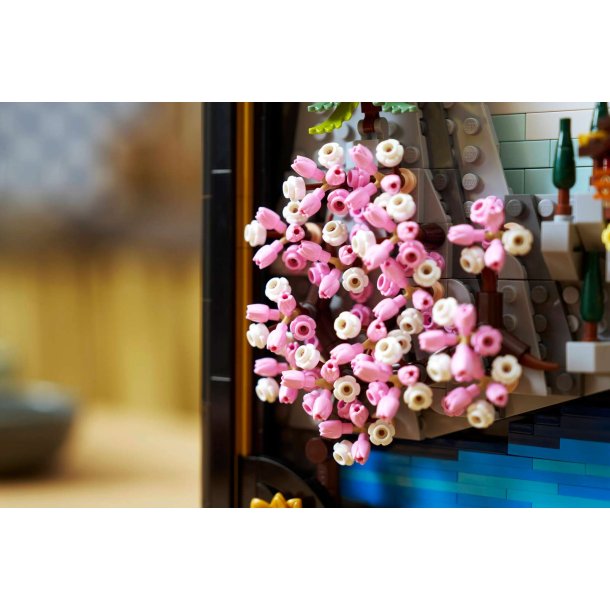 LEGO Art - Japansk landskab med kirseb�rblomster (31218)