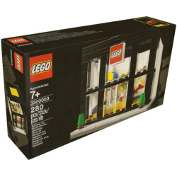 LEGO Brand Retail Store (3300003)