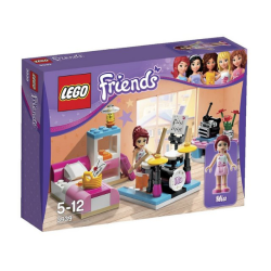 Mia's Bedroom (3939)