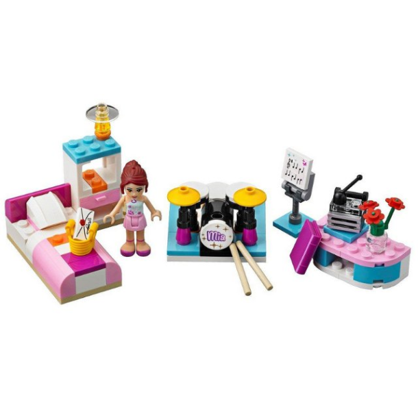 Mia's Bedroom (3939)