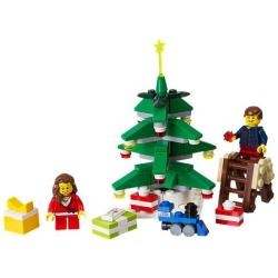 Decorating the Tree Polybag (40058)