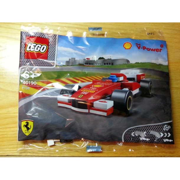 Ferrari F138 Poly (40190)