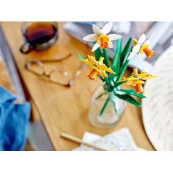 LEGO Botanicals - P�skeliljer (40747)