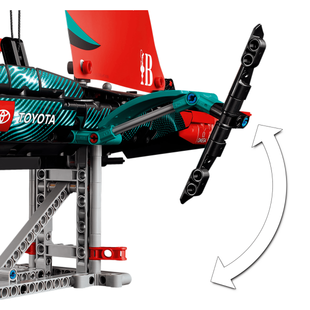 Emirates Team New Zealand AC75-yacht (42174)