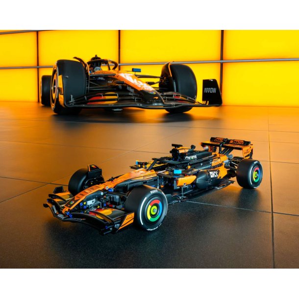 McLaren MCL39 F1-bil (42228)