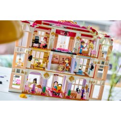 Heartlake City Grand Hotel (42704)