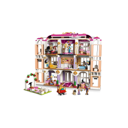 Heartlake City Grand Hotel (42704)