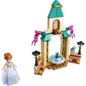 Anna's Castle Courtyard (43198)